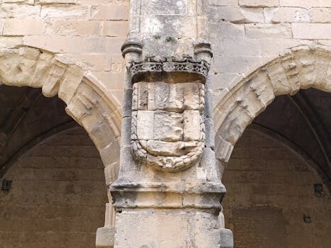 Cómo visitar los monasterios de Meteora en Grecia